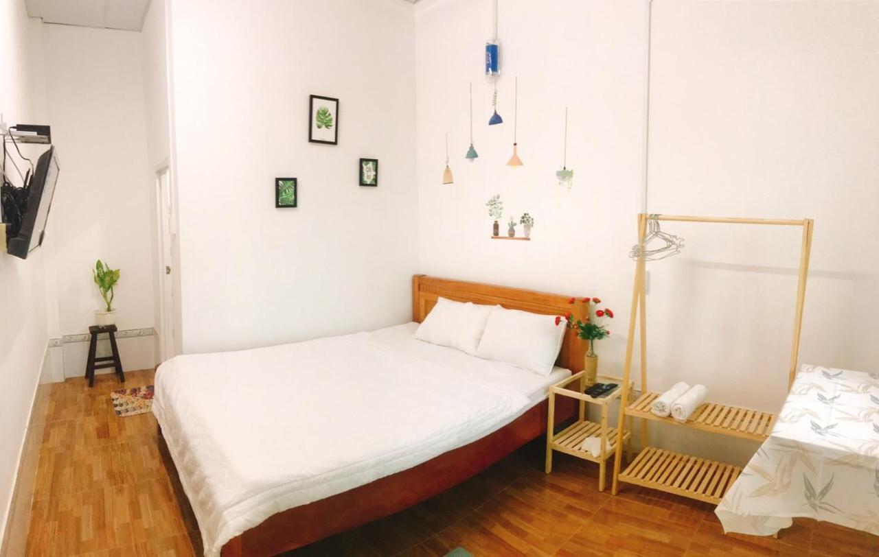 Hotel Nhà Nghĩ Gia An à Lai Son Extérieur photo